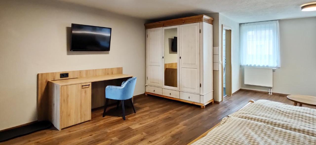 Braustube Wehle Hotel Dunningen Eksteriør billede