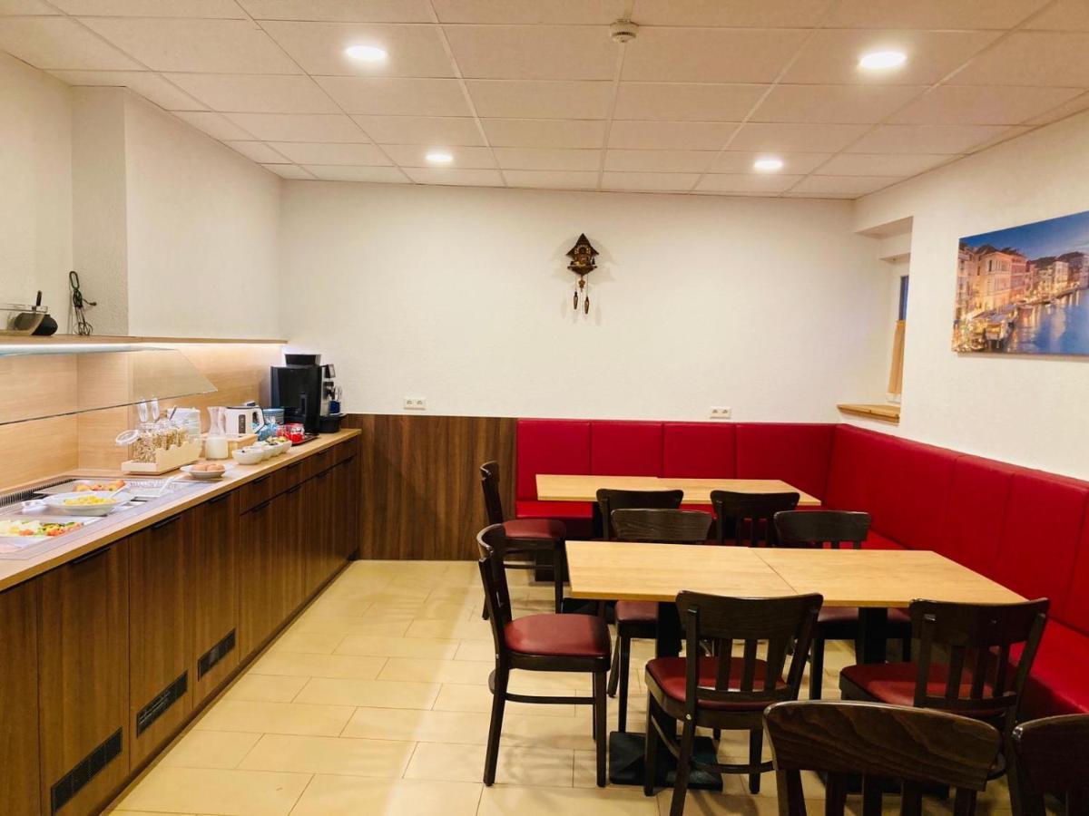 Braustube Wehle Hotel Dunningen Eksteriør billede